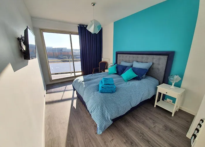 L'epopee Panoramique - Parking - Avenue De Champagne - Lägenhet Épernay