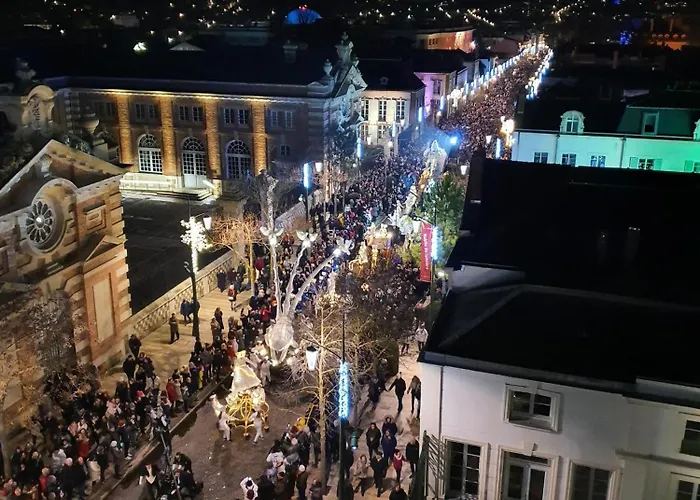 L'epopee Panoramique - Parking - Avenue De Champagne -