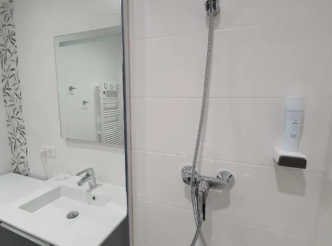 L'epopee Panoramique - Parking - Avenue De Champagne - Épernay